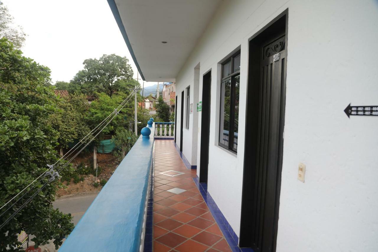 Hospedaje Aquel Almendro Hotel Santa Fe de Antioquia Luaran gambar